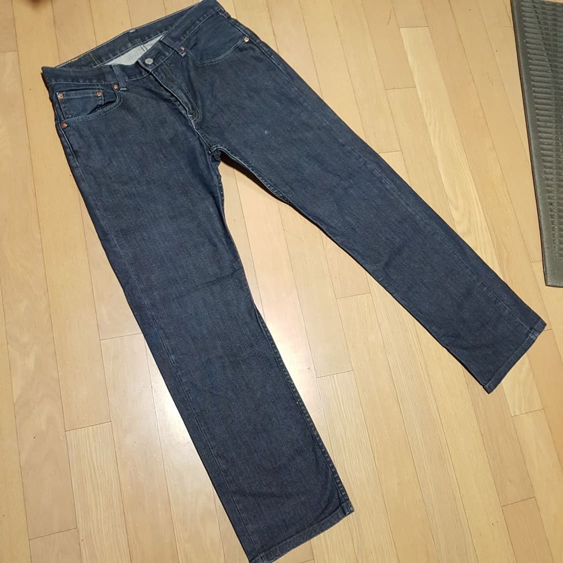 32 / 리바이스 504 청바지 / 토발322/ 상품이미지4