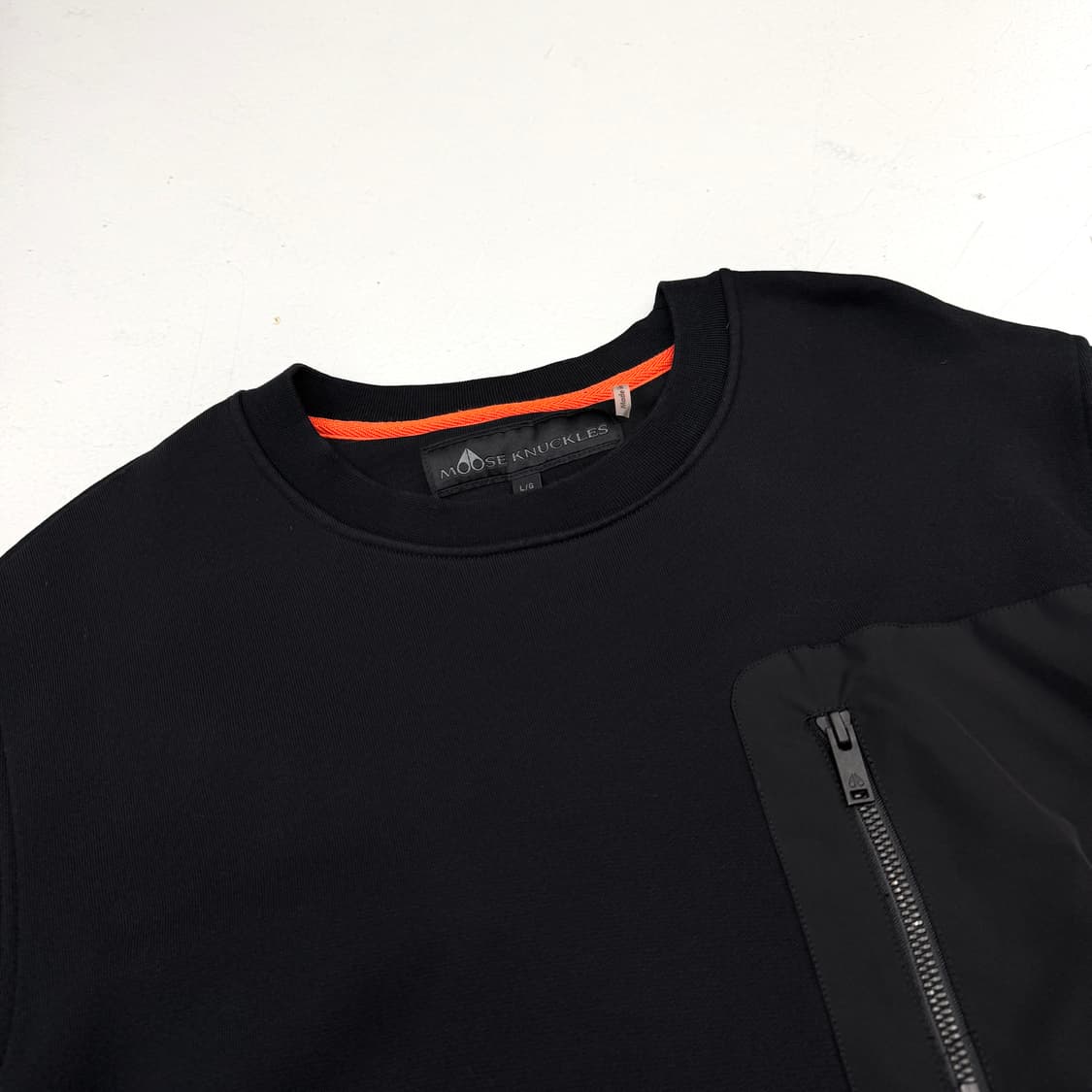 무스너클 스몰로고 맨투맨 상품이미지3