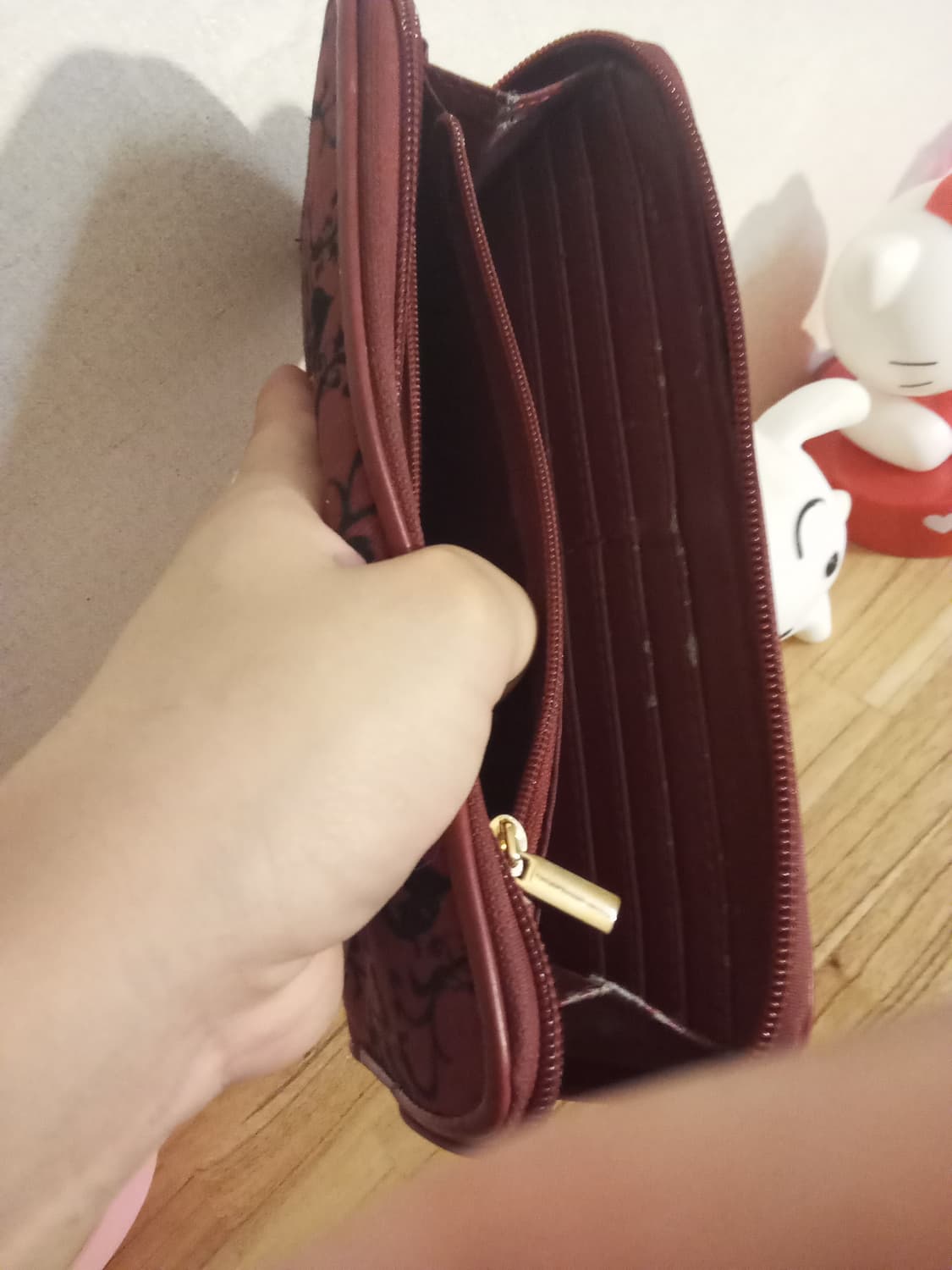 (일본정품) 일본 직구 헬로키티 레어 레드장지갑 2019 상품이미지6