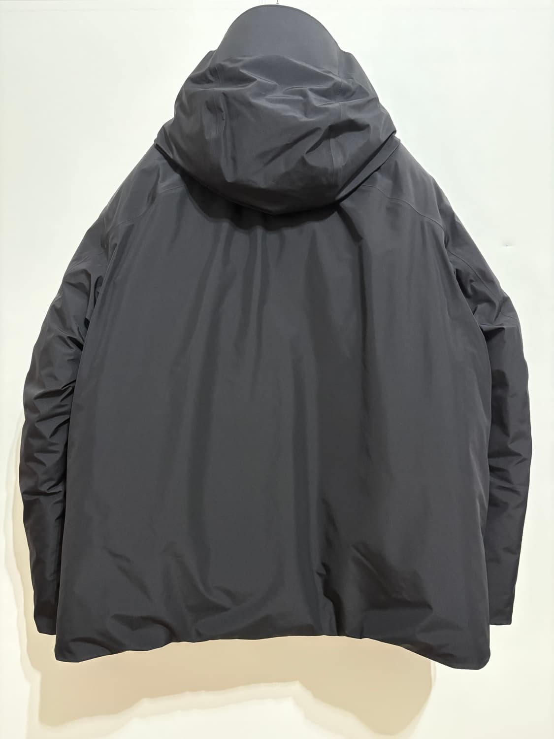 아크테릭스 베일런스 Veilance/ 소린 Sorin 다운 자켓/ XL 상품이미지4