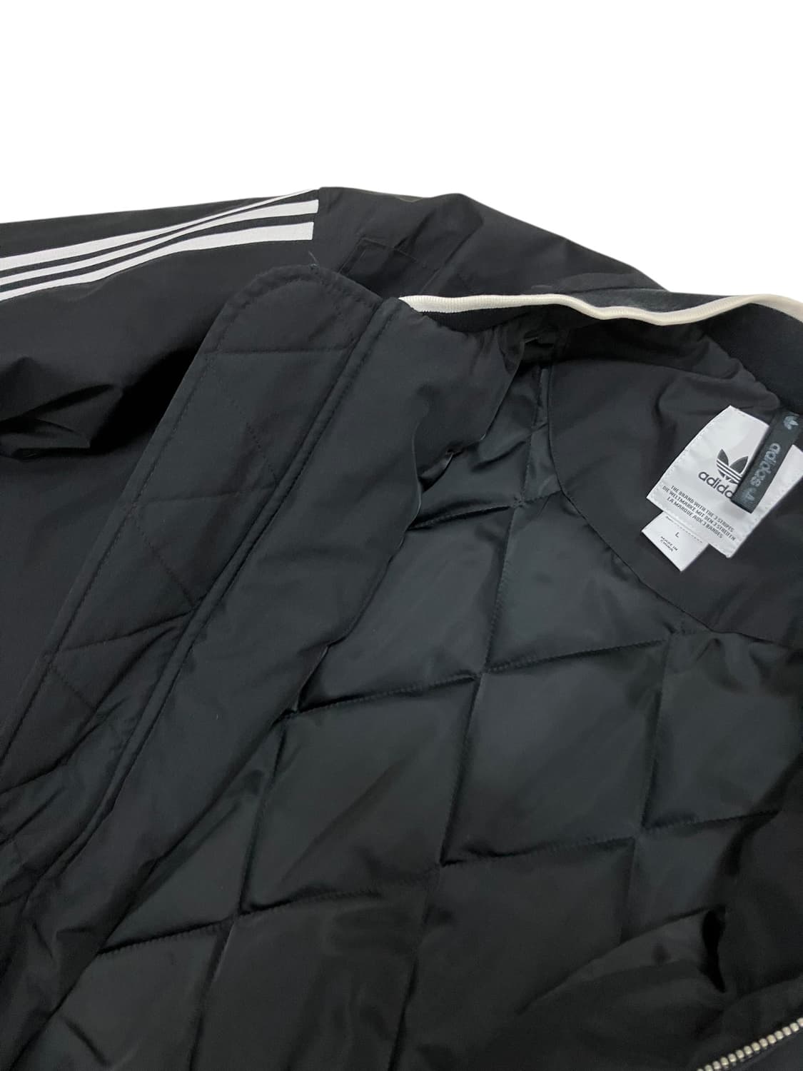 아디다스 삼산 트랙 봄버 패딩 자켓 L 상품이미지3