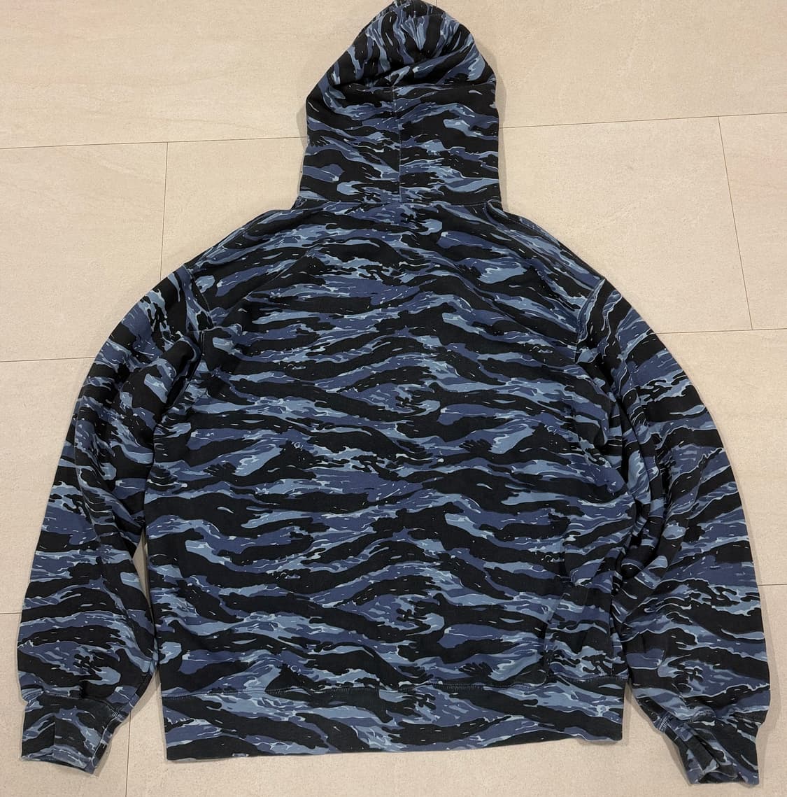 슈프림 스몰 박스 후드 스웨트 셔츠 블루 타이거 카모 후드티 상품이미지2