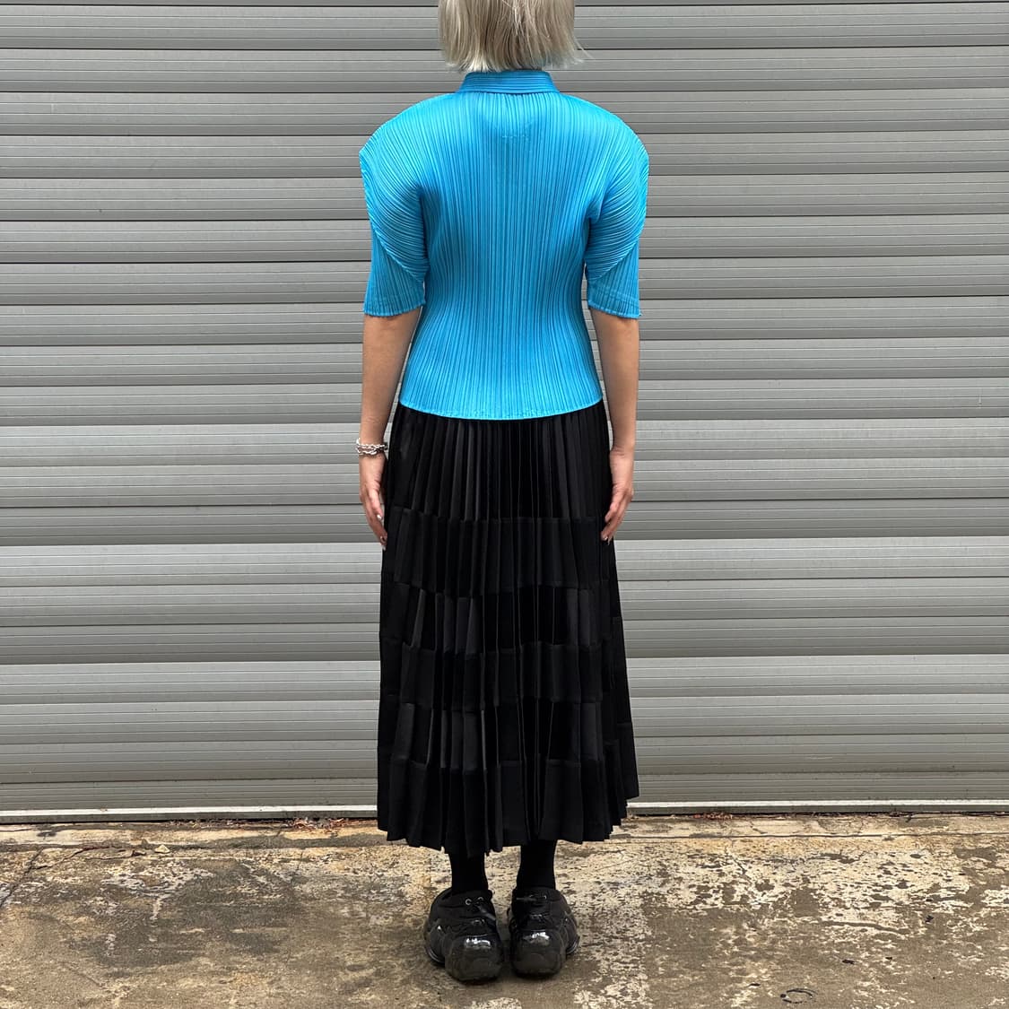 Pleated Short Sleeve Blouse Blue 상품이미지8