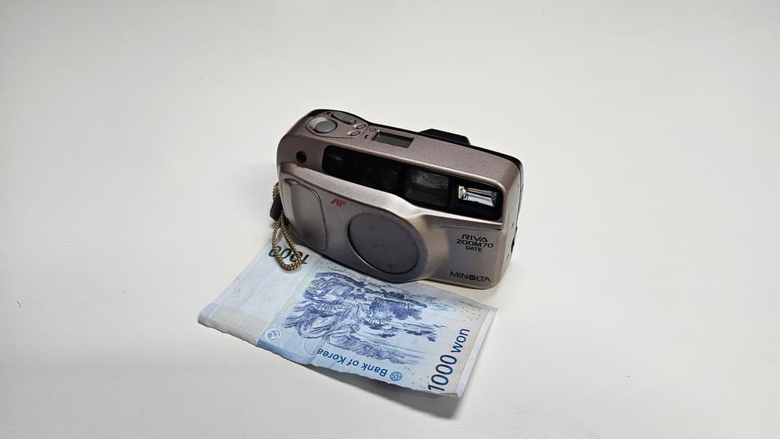 작례O 그림같은 결과물 미놀타 riva zoom 70 데이트 필름카메라  상품이미지1