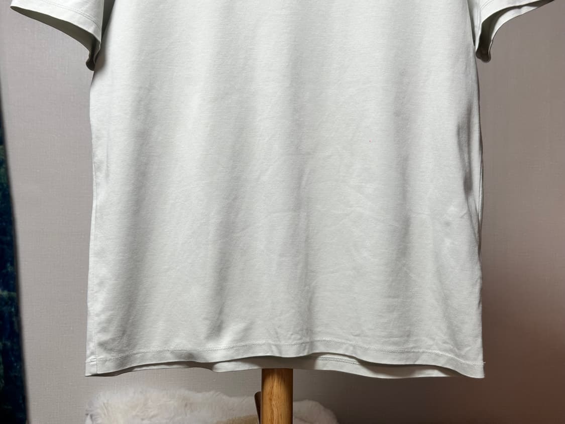 새상품급) 알레그리 럭스쿨기능성티셔츠/L/연민트  상품이미지4