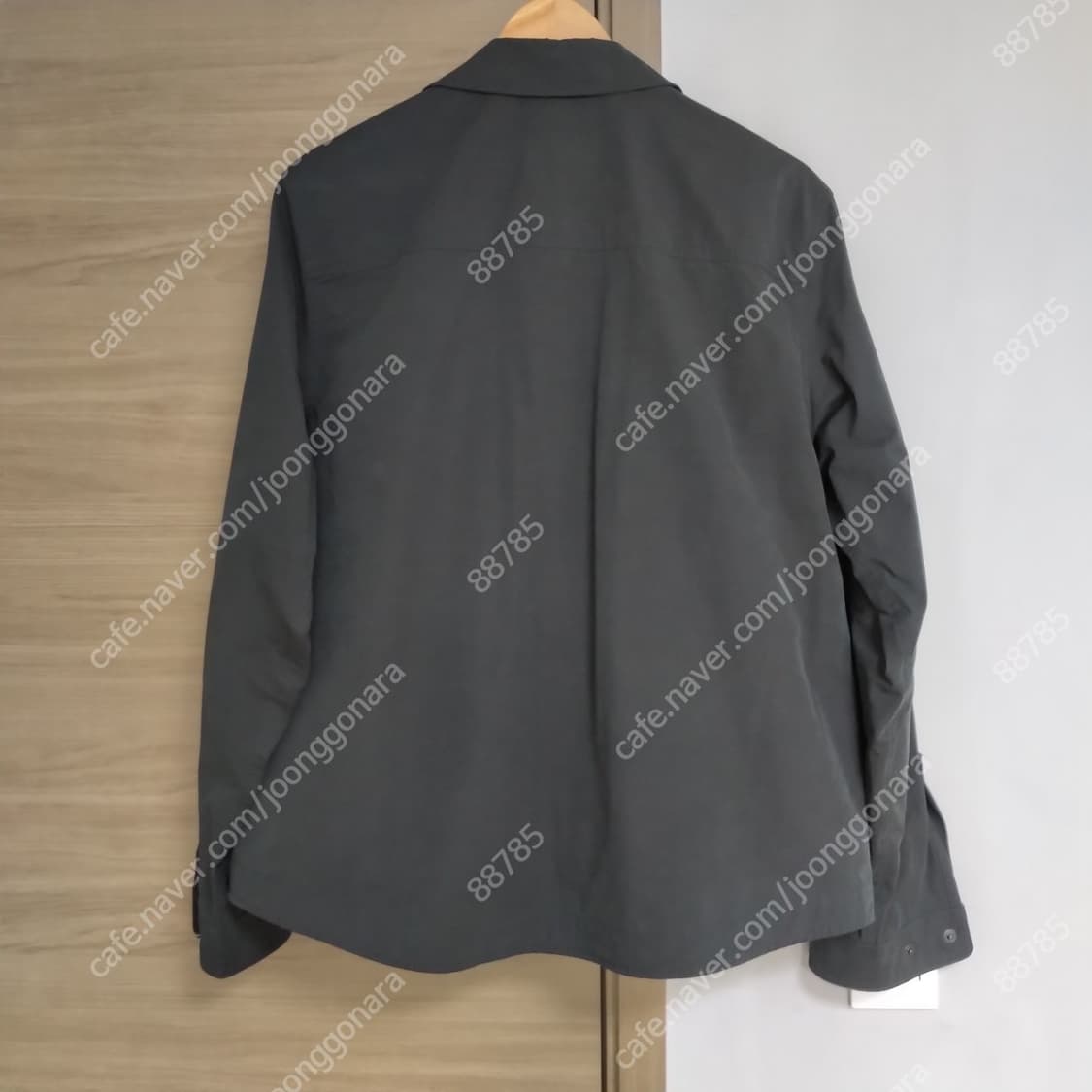 이얼즈어고 W.R.P 01 블랙 m사이즈 판매해요! 상품이미지3