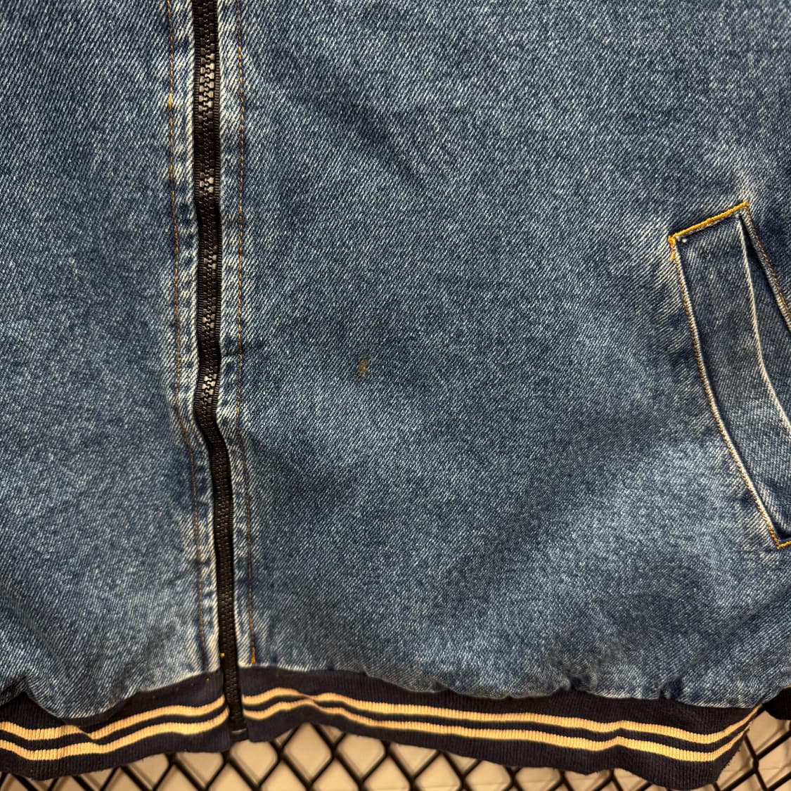 00s USA VINTAGE 데님 바시티 자켓 후면 빅로고 포인트 중청 상품이미지8