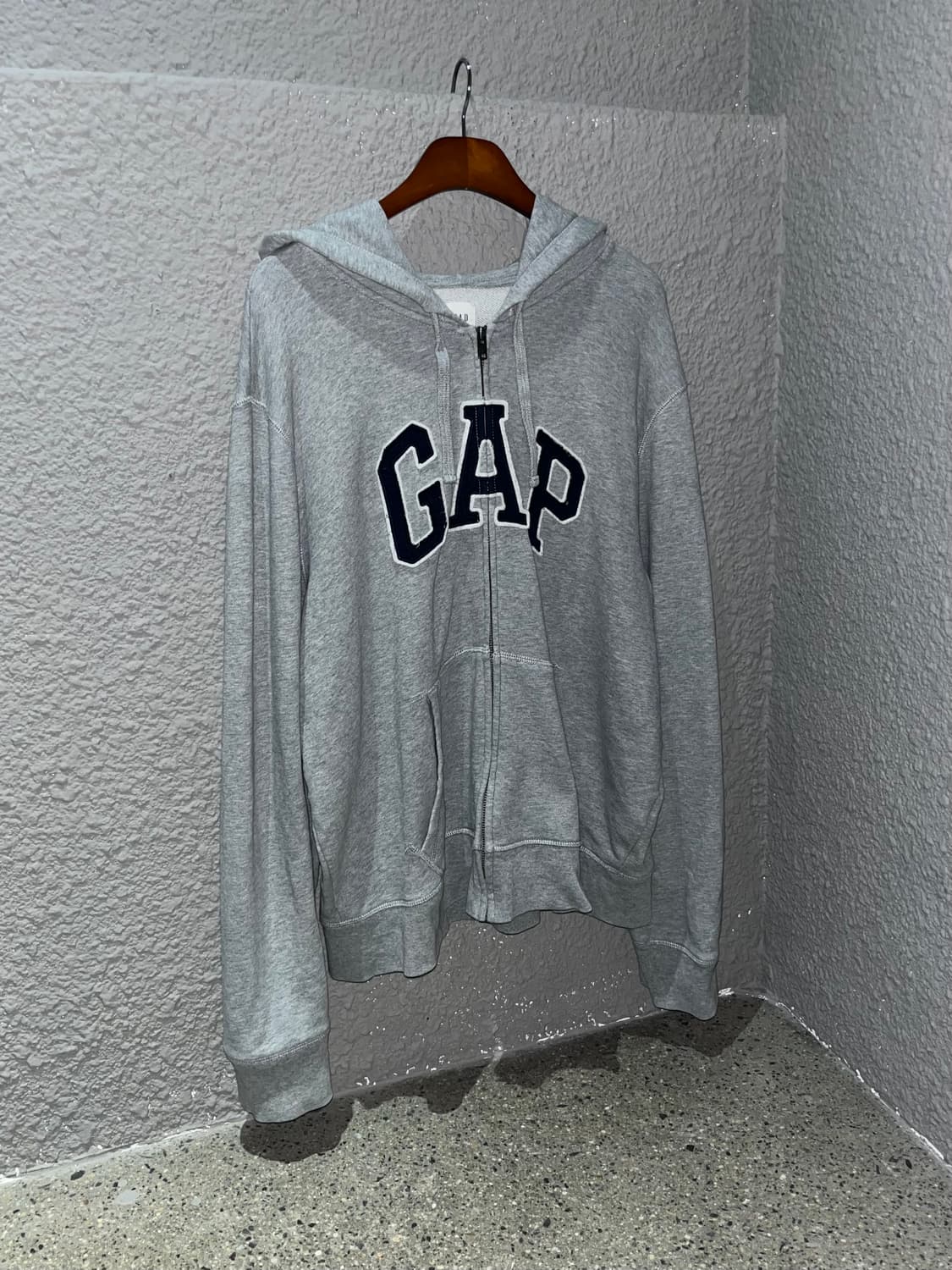 GAP 로고 후드집업 상품이미지1