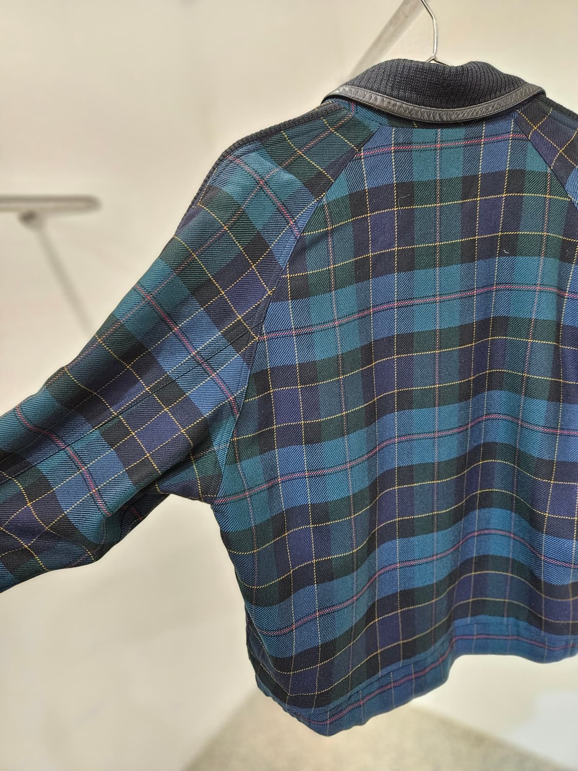 입생로랑 체크 울 자켓 상품이미지6