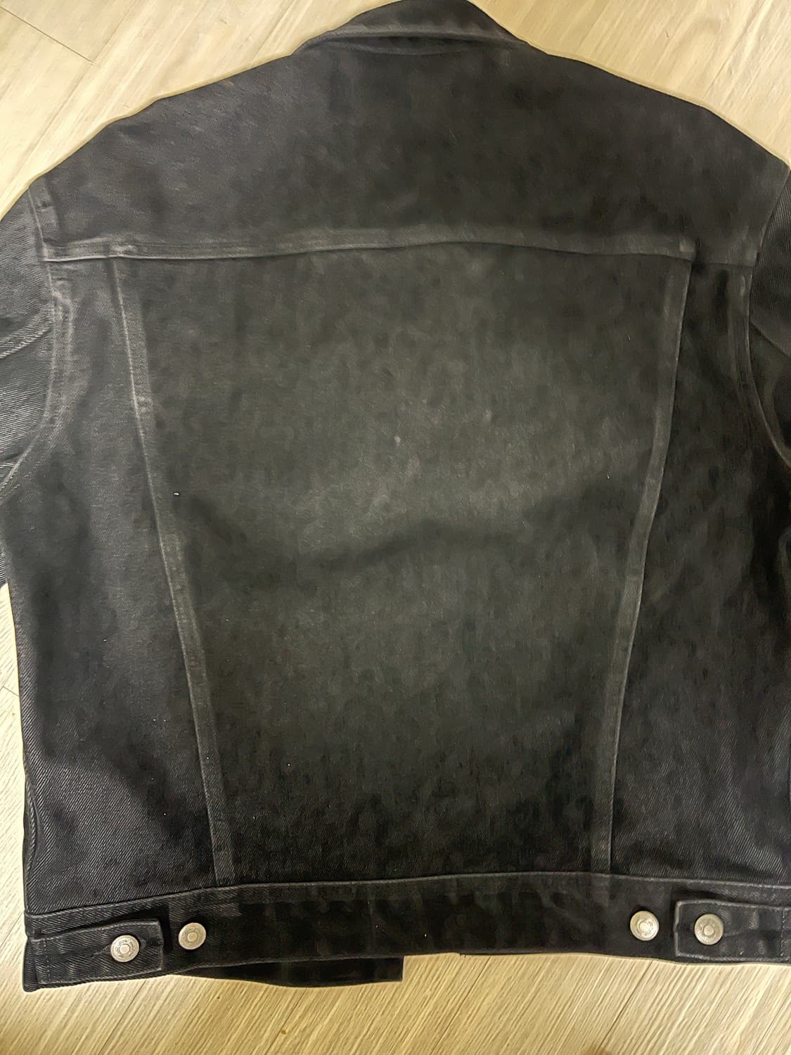 엘무드 버번데님트러커자켓 벨벳틴블랙 44사이즈 상품이미지4