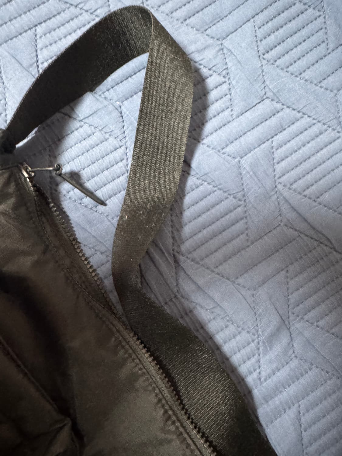 유니클로 멀티포켓 숄더백 블랙 상품이미지2