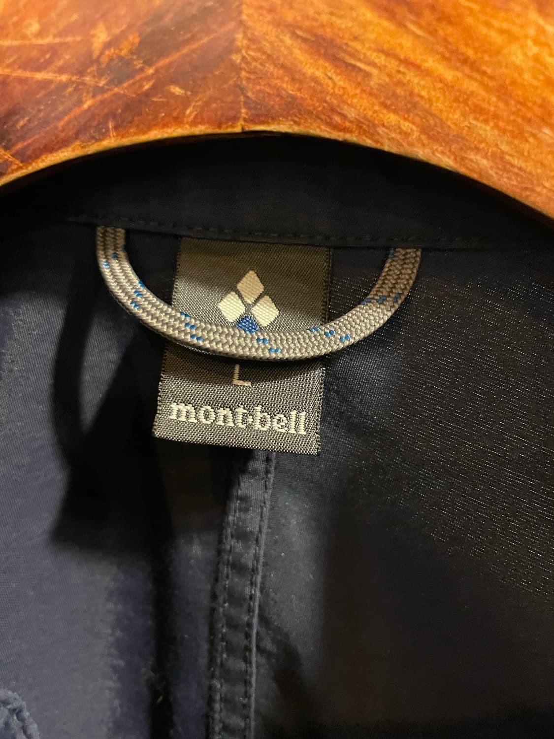 몽벨 바람막이 상품이미지5