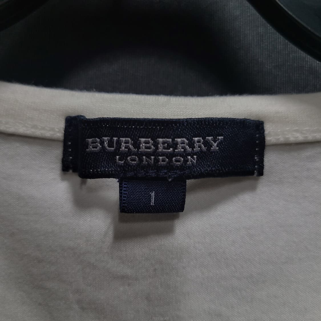 Burberry 버버리 런던 라인 로고 슬림핏 셔츠 상품이미지3