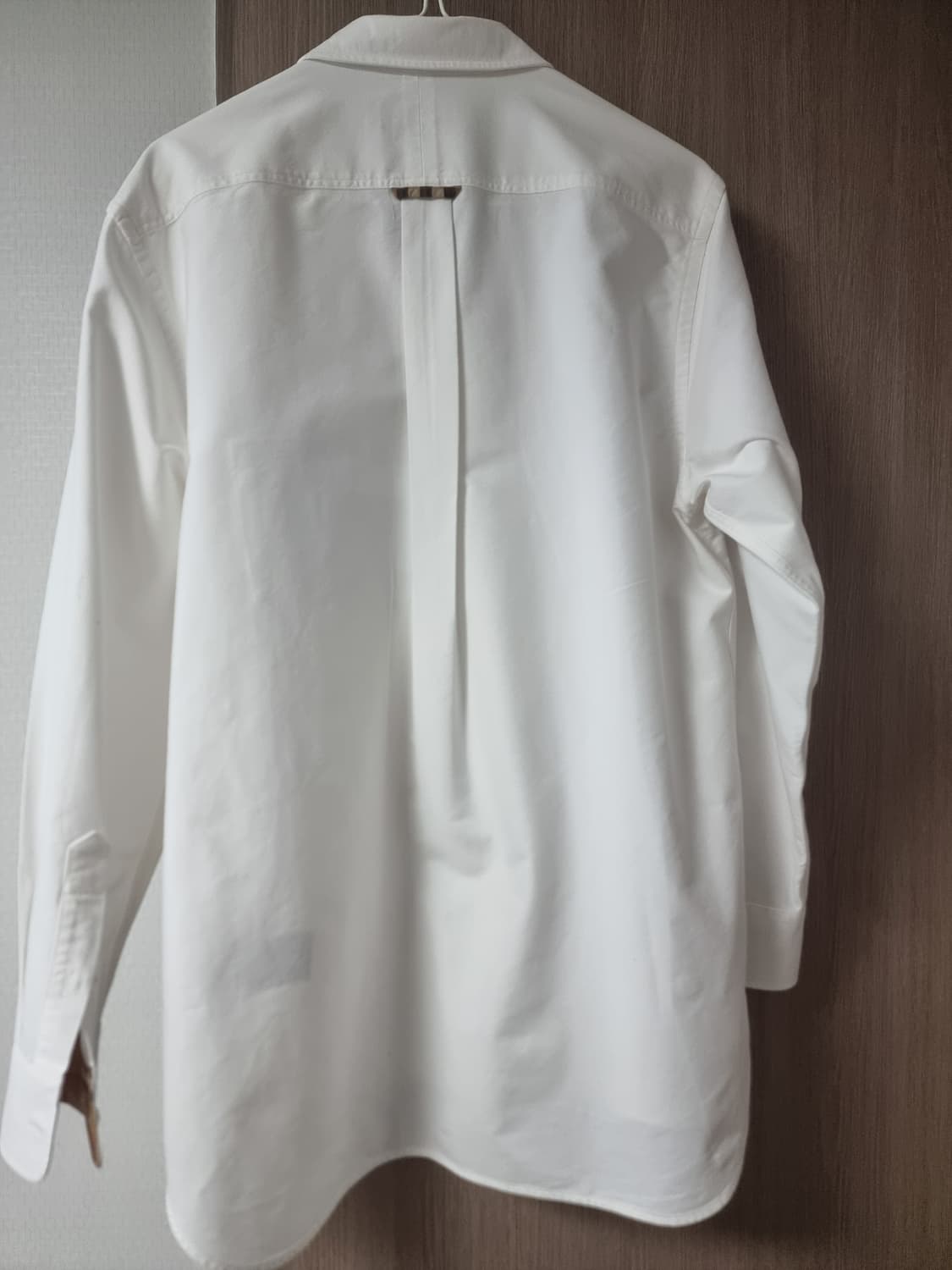 XL 버버리 포켓체크 남성 화이트 셔츠 상품이미지4