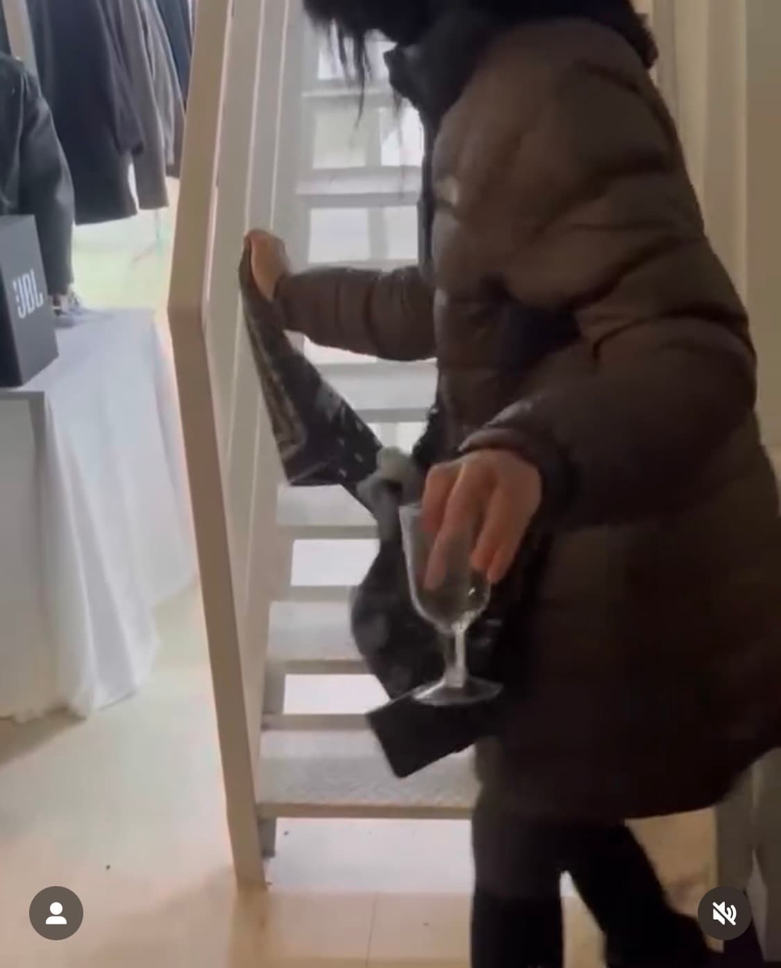 노스페이스 구스다운 롱패딩 갈색 90사이즈 상품이미지2