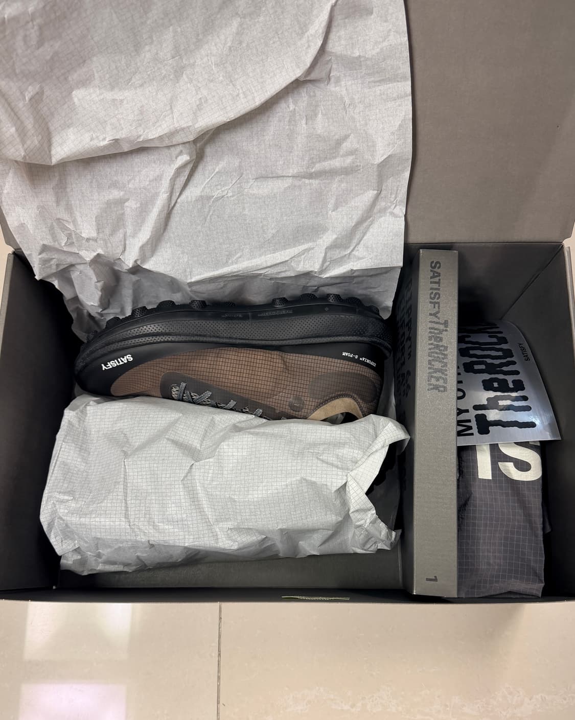 Satisfy 새티스파이 더라커 팔콘 280 상품이미지2