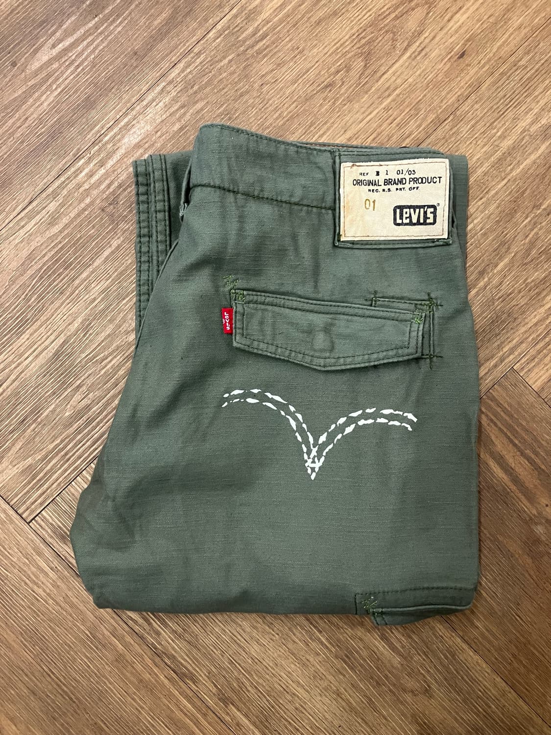 N125 리바이스 카고 퍼티그 팬츠 상품이미지1