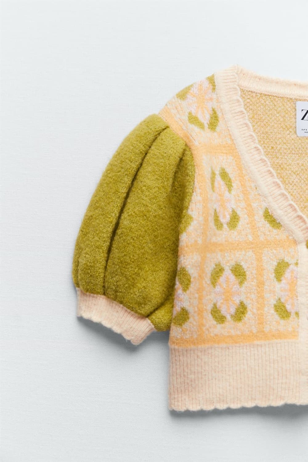 ZARA 플로랄 자카드 니트 가디건 상품이미지3