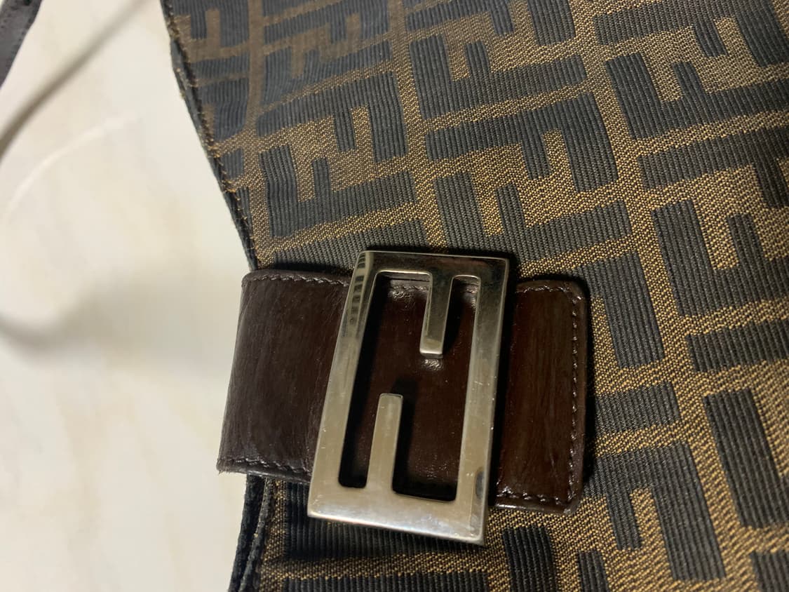 펜디 주카 호보백. 정품 상품이미지3