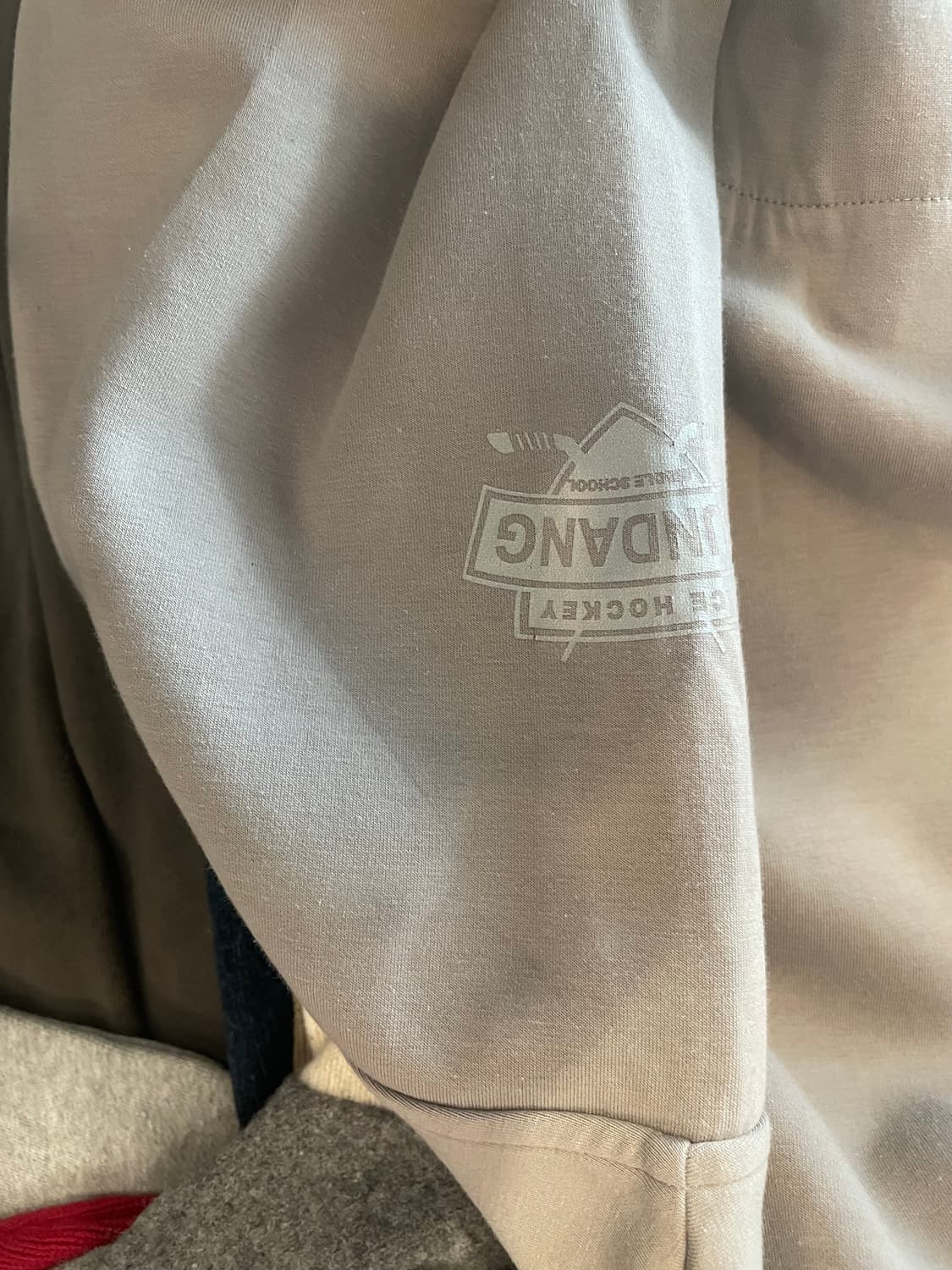 언더아머xl 가슴60 기장70 후드티 상품이미지3