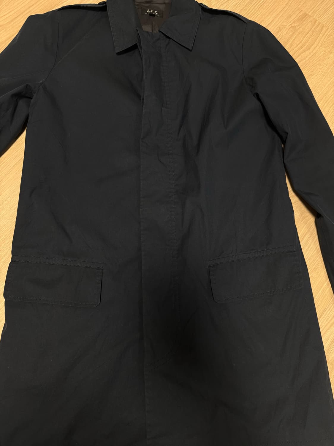 A.P.C. 네이비 코트 상품이미지1