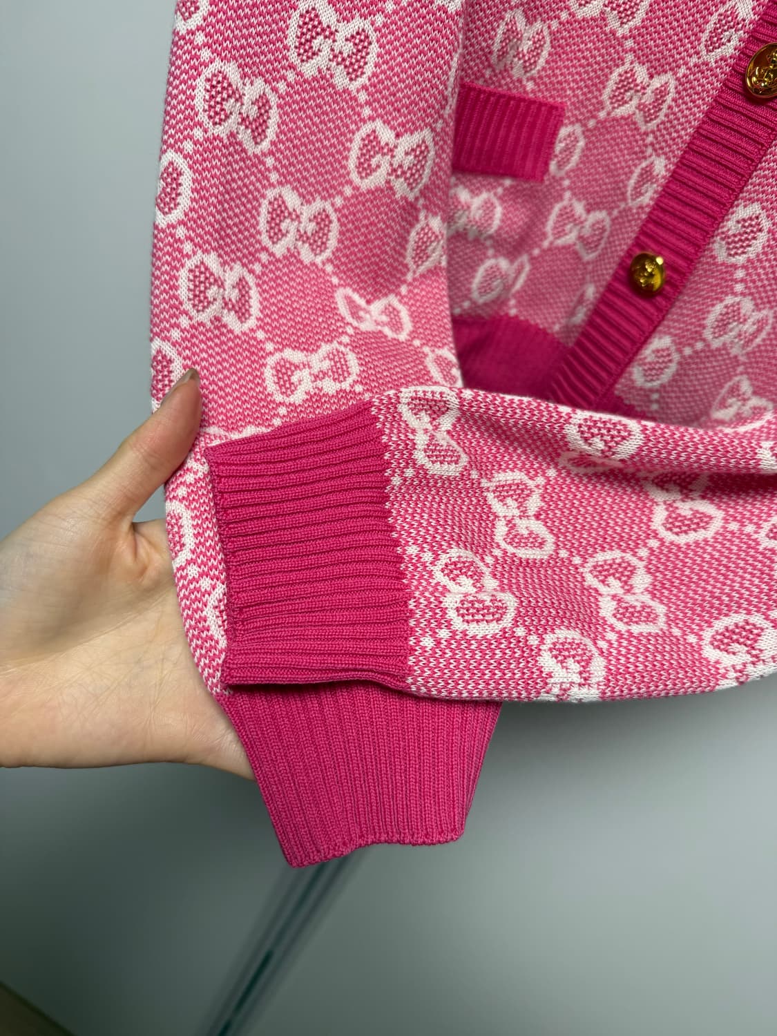 구찌 GG 가디건 핑크 상품이미지4