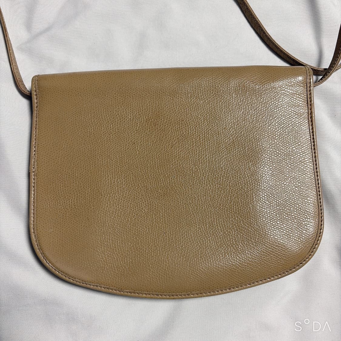 디올 빈티지 헥사곤 반달 크로스백 상품이미지2