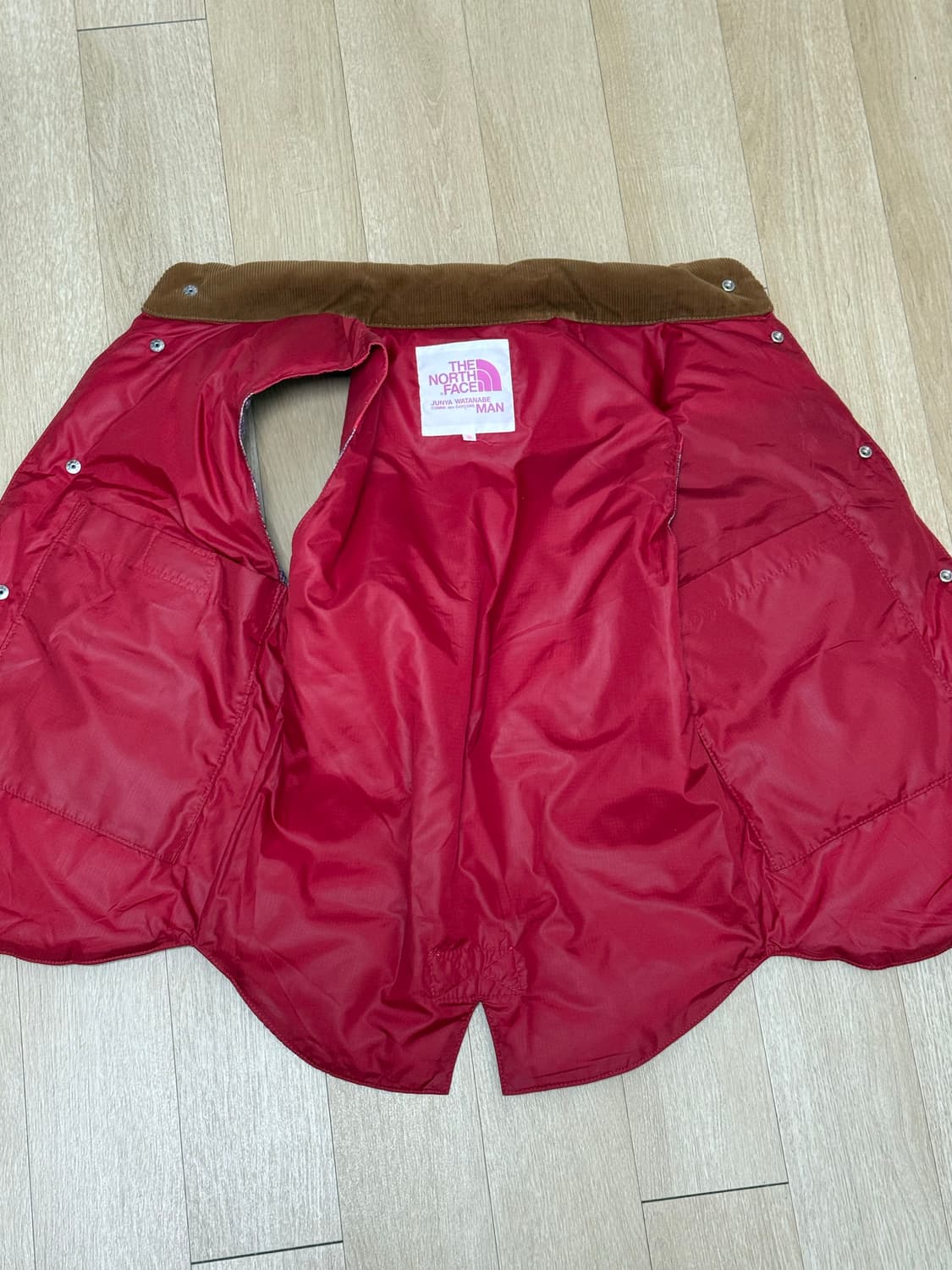 노스페이스 x꼼데가르송 조끼패딩 상품이미지8