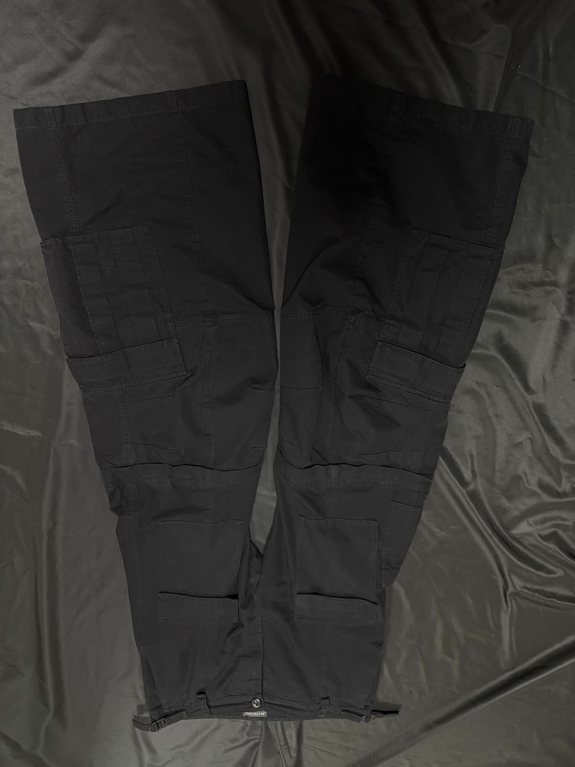 발렌시아가 립스탑 플레어카고 상품이미지1