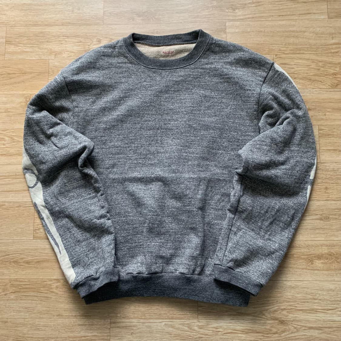 급처! [3] 캐피탈 본 맨투맨 판매 상품이미지2