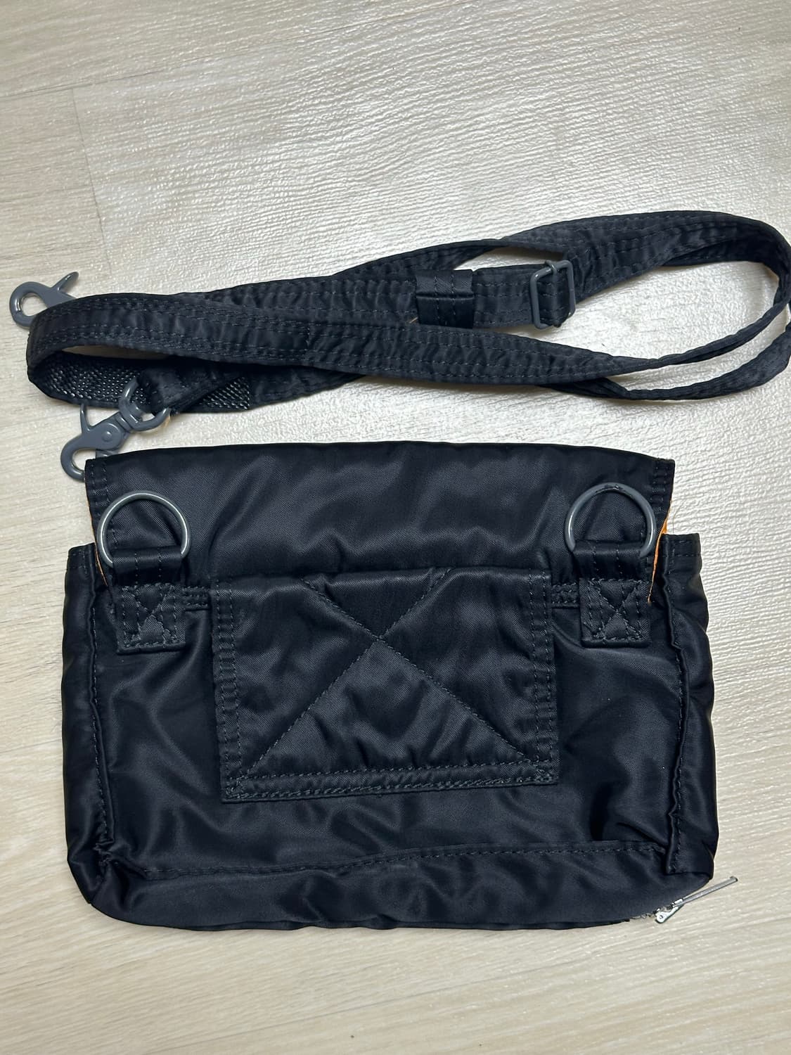 Porter 요시다 포터 탱커 스냅 숄더백 블랙 상품이미지4