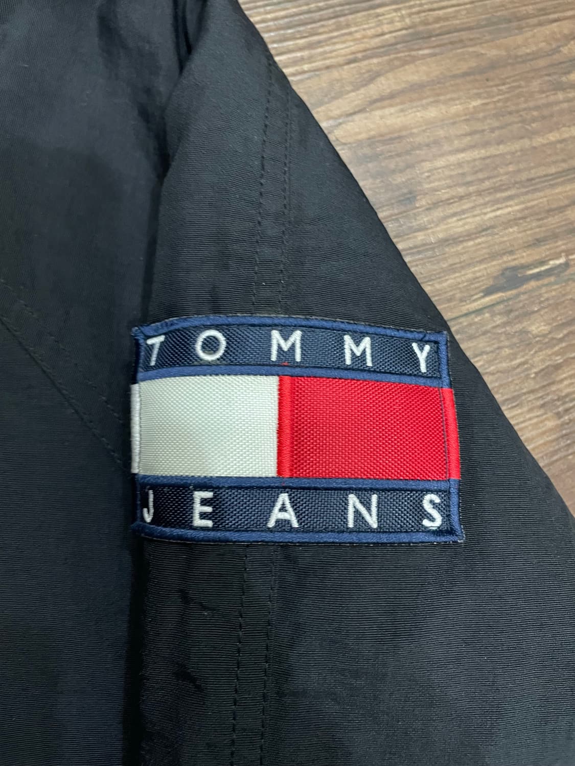 (유일매물) 90s 타미힐피거 빅플래그 나일론쉘 올드스쿨 자켓 블랙 상품이미지4