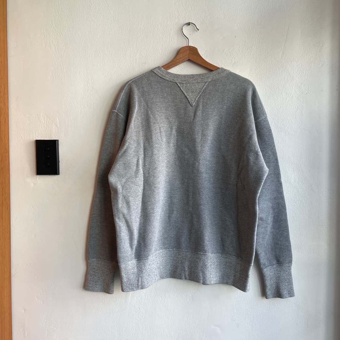 Two Moon Loopwheel Long Sleeve Sweat 상품이미지5