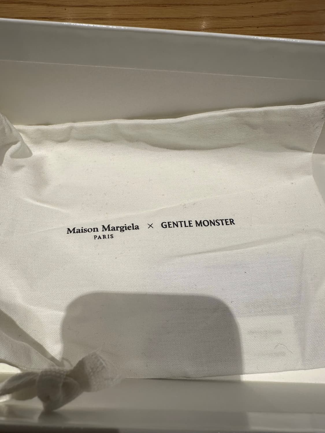 젠틀몬스터 마르지엘라 mm215 미착용 새상품 상품이미지3