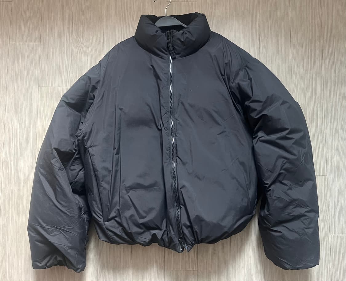 무신사스탠다드 미니멀 다운 숏 패딩 재킷 블랙 상품이미지2