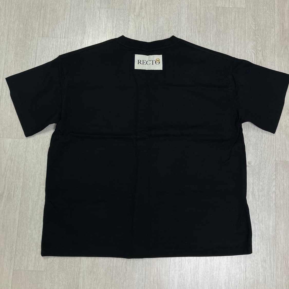 [L] 렉토 컴팩트 로고 반팔 상품이미지2