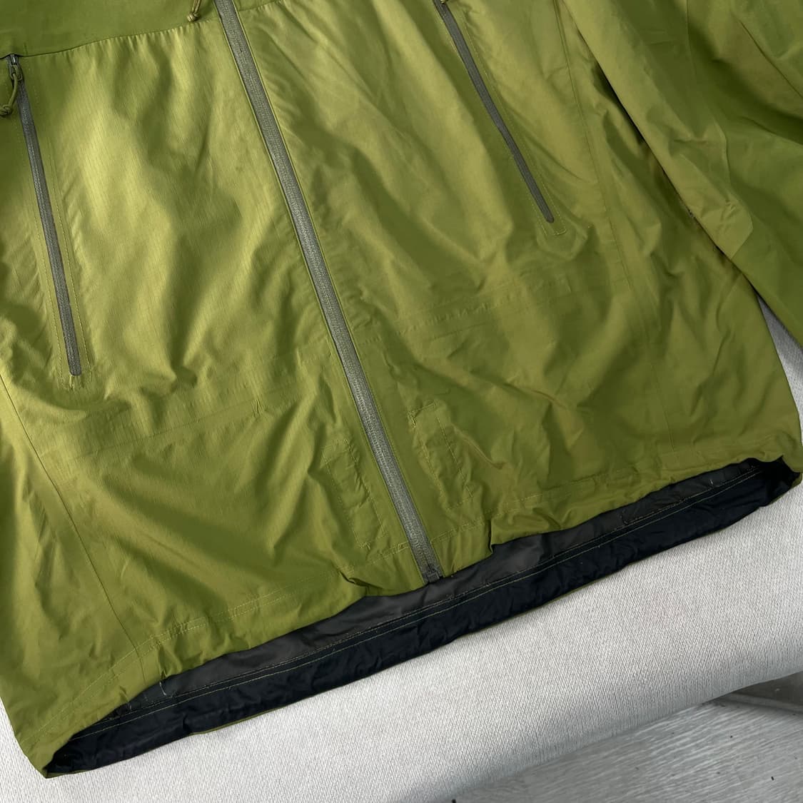 105 아크테릭스 베타 올리브그린 바람막이 자켓 상품이미지6