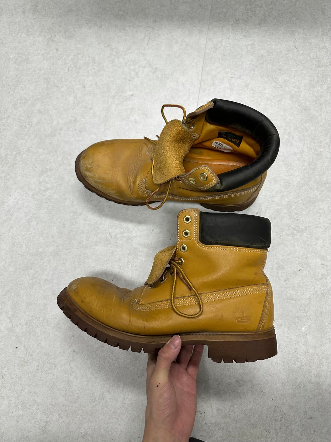 팀버랜드 6인치 누벅 부츠 상품이미지1