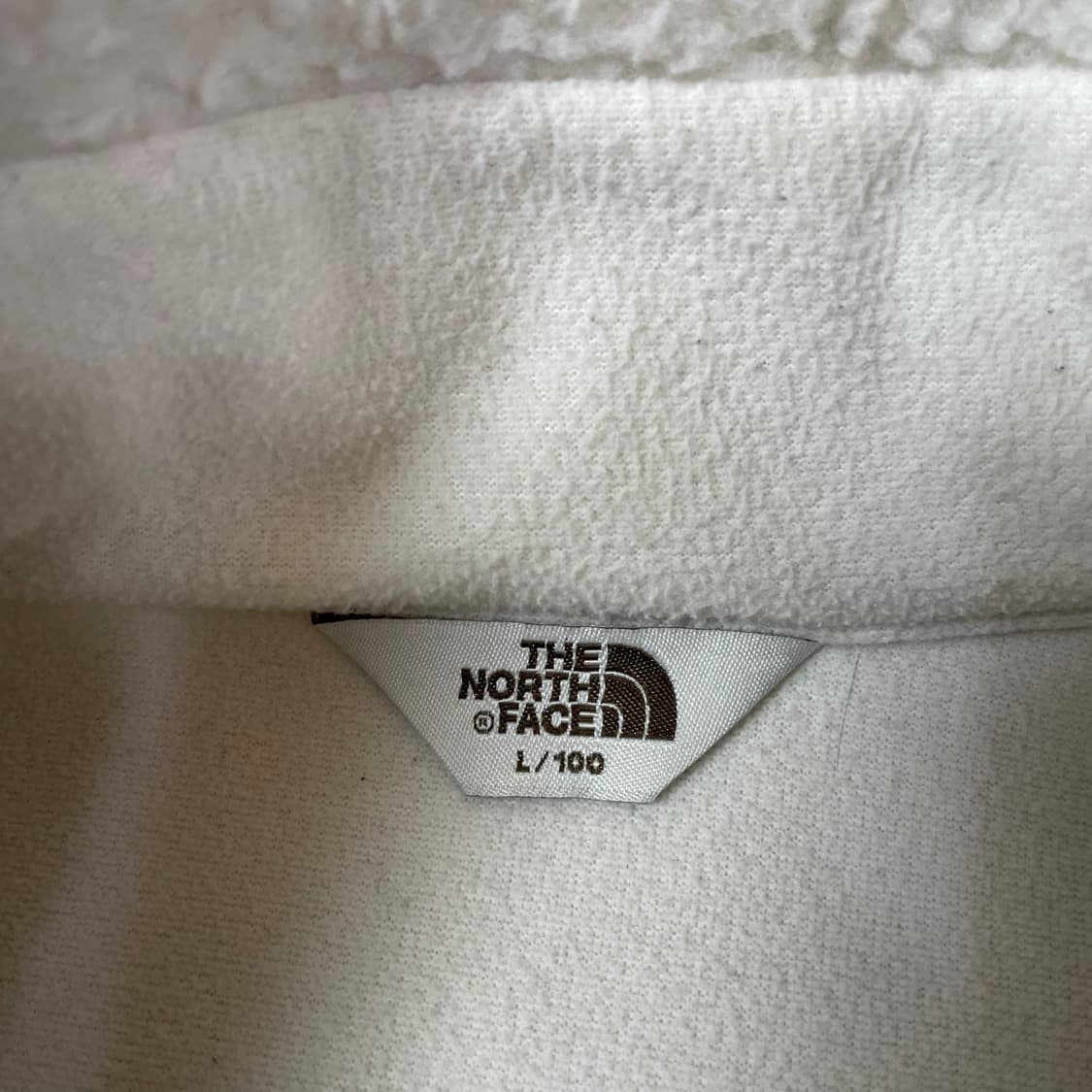 노스페이스 네이비 로고 화이트 뽀글이 플리스 자켓 L 상품이미지4