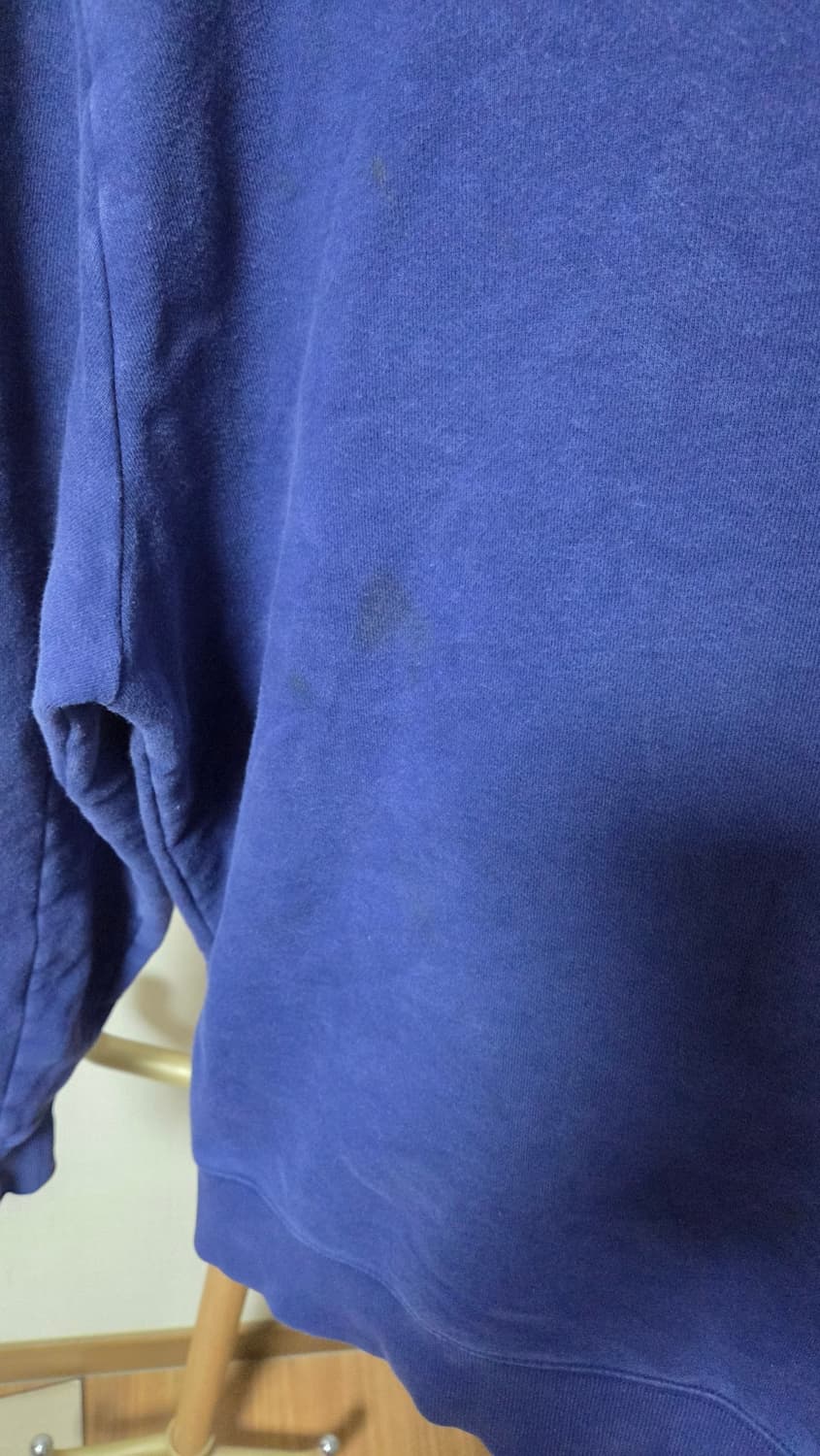 C.P. 컴퍼니 파랑 맨투맨 상품이미지6