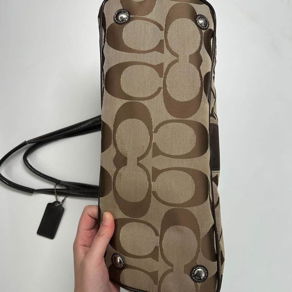 코치 시그니처 캔버스 도트백 상품이미지8