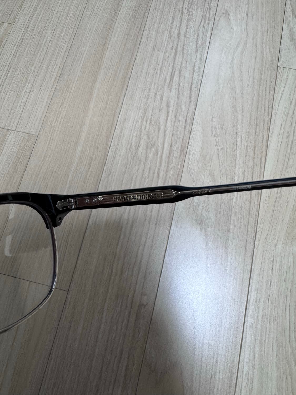 젠틀몬스터 ROKE 블랙 상품이미지5