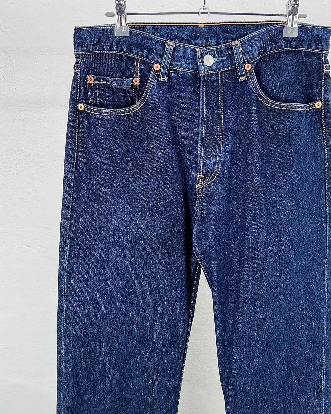리바이스 버튼 플라이 501 중청 스트레이트 데님 팬츠 상품이미지2