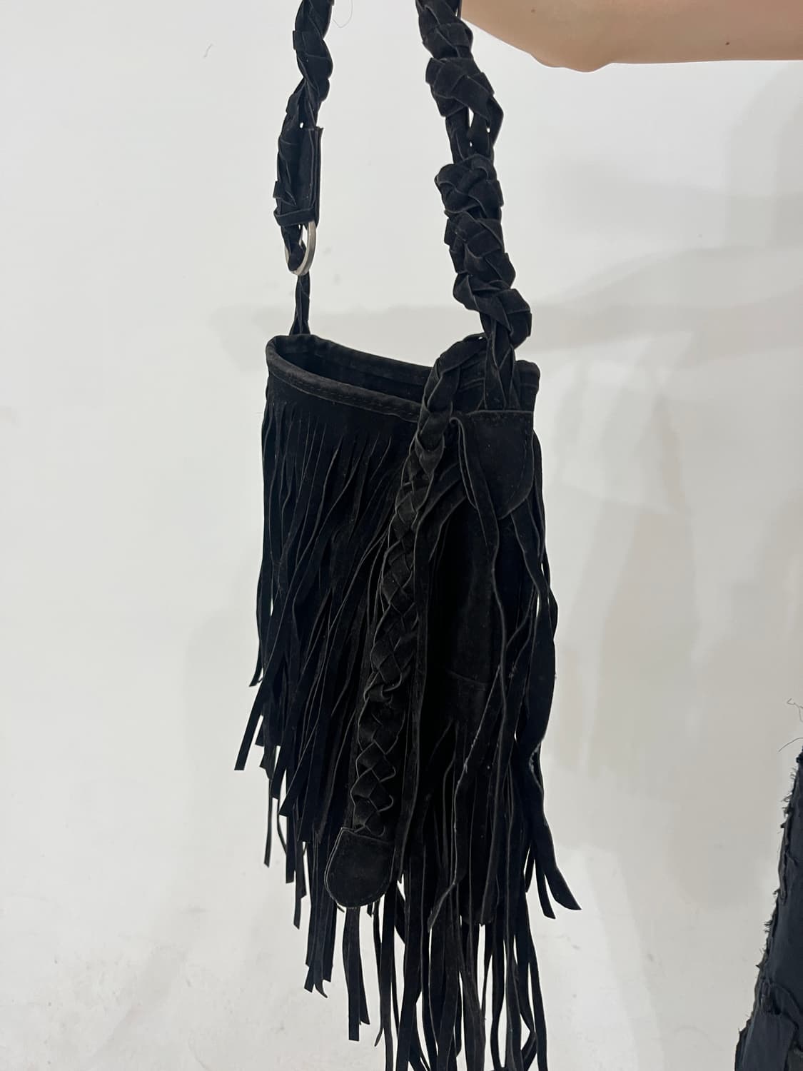 Fringe knot shoulder bag 상품이미지1