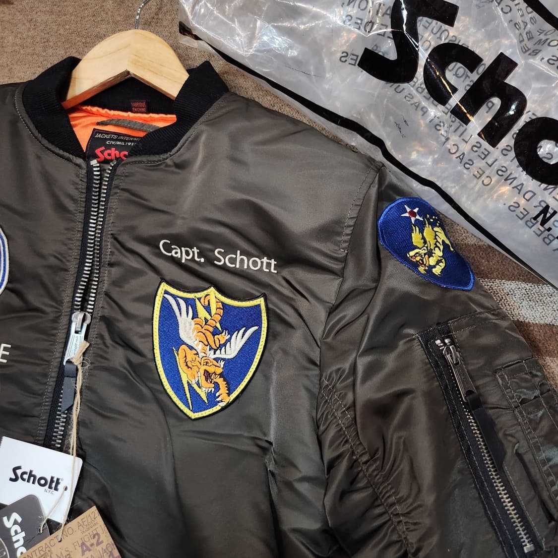 새상품)Schott nyc 쇼트 MA-1 자켓 XL 봄버 상품이미지4