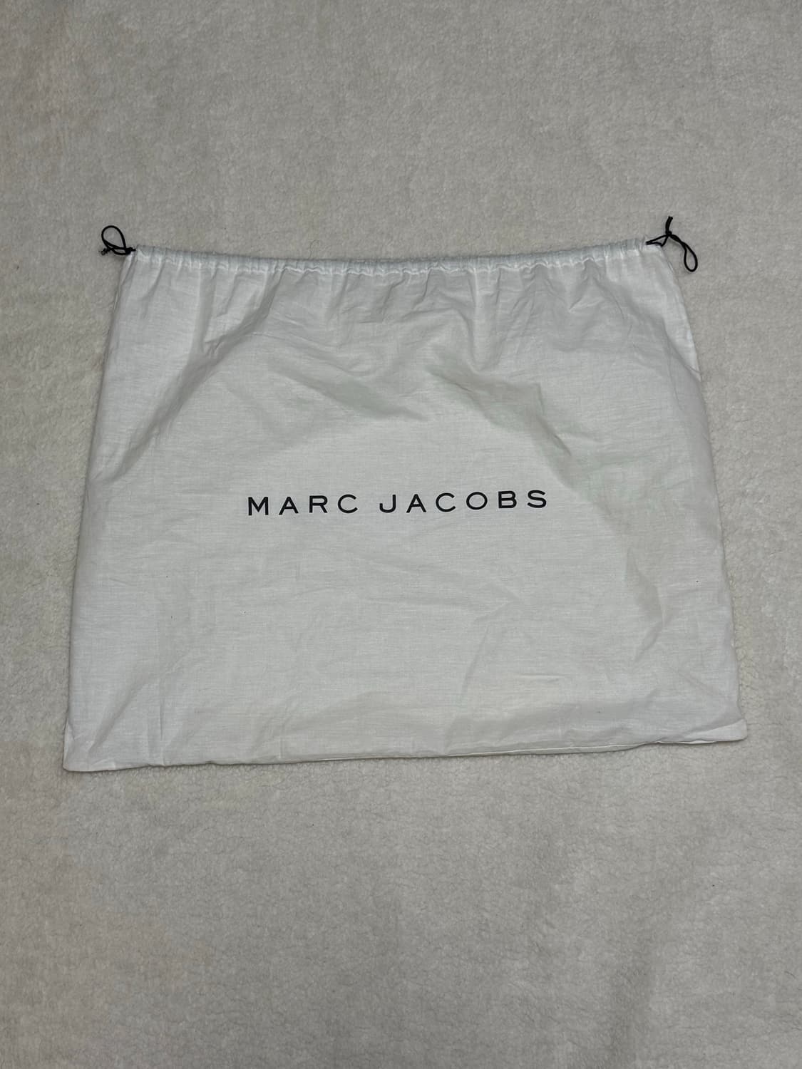 마크제이콥스 인코니토백 상품이미지8