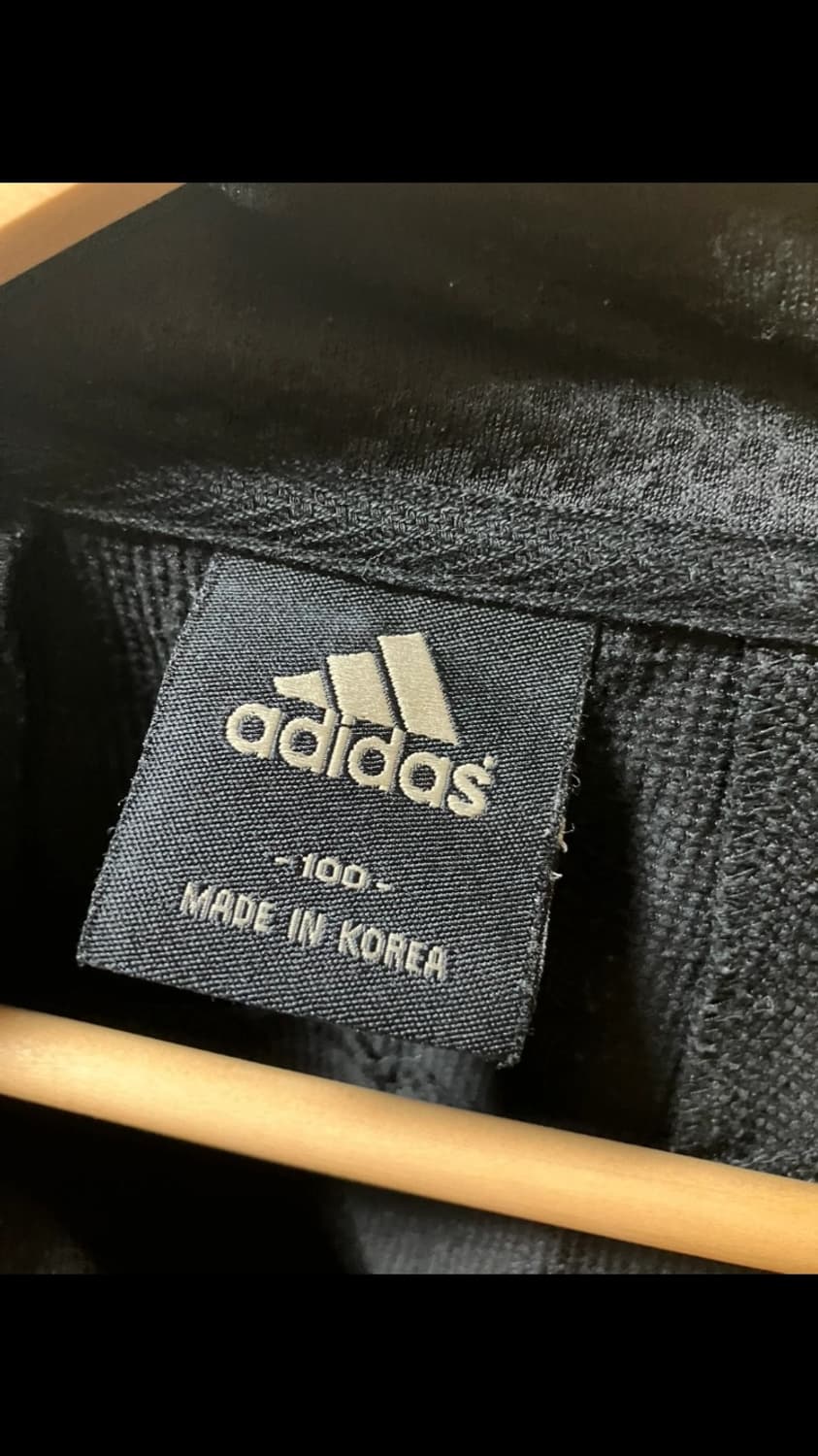 아디다스 구제 바람막이 판매합니다 상품이미지2