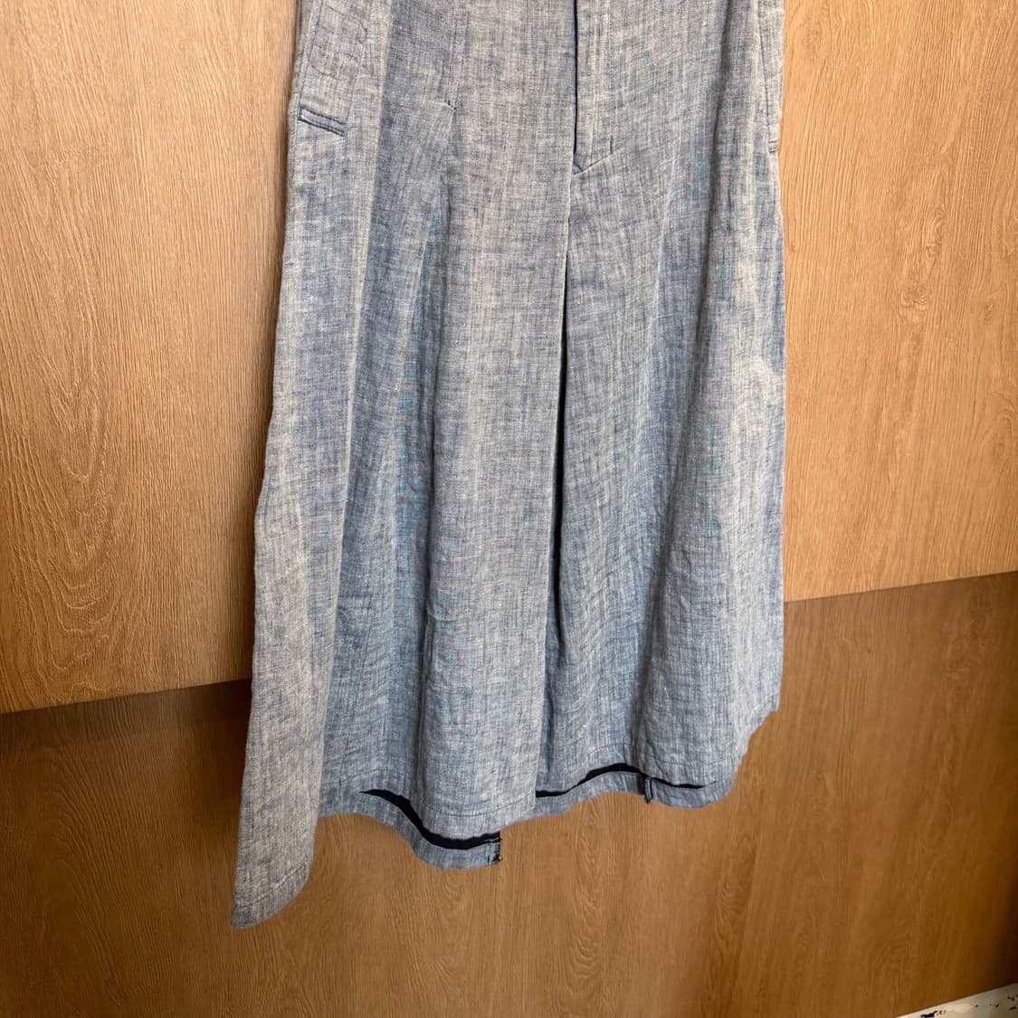 이세이미야케 플랜테이션 롱 스커트 턱 플리츠 밴딩 디테일 A라인 그레이 상품이미지4