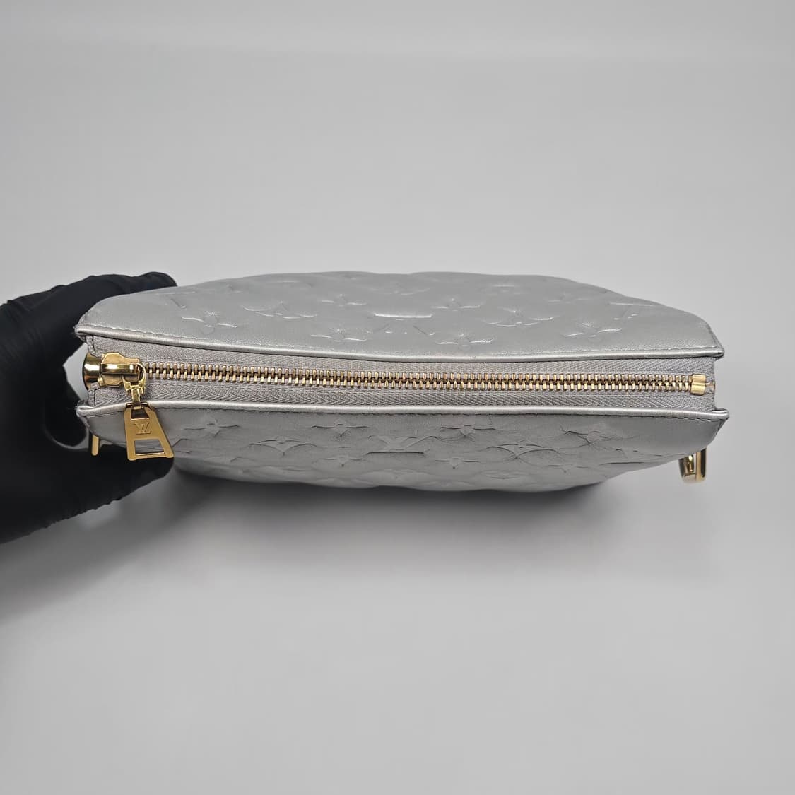 루이비통 쿠상BB 크로스백 상품이미지7