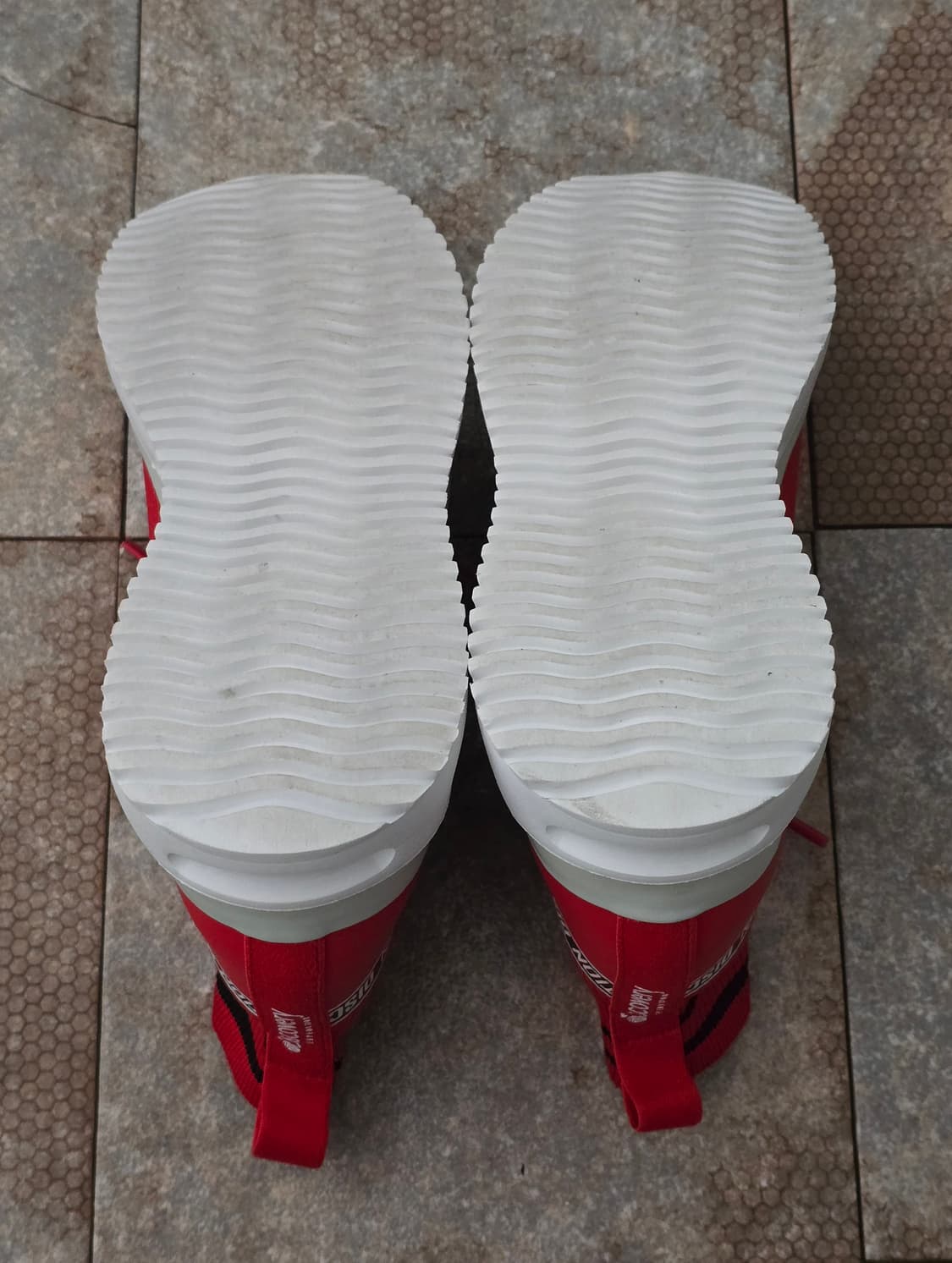 (240)디스커버리 에일리 하이퍼 니트 1.0 레드 상품이미지9